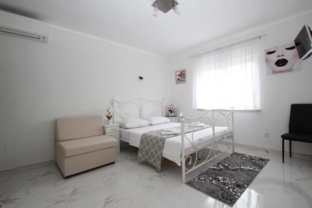 Genoa Rooms Πόρετς Εξωτερικό φωτογραφία