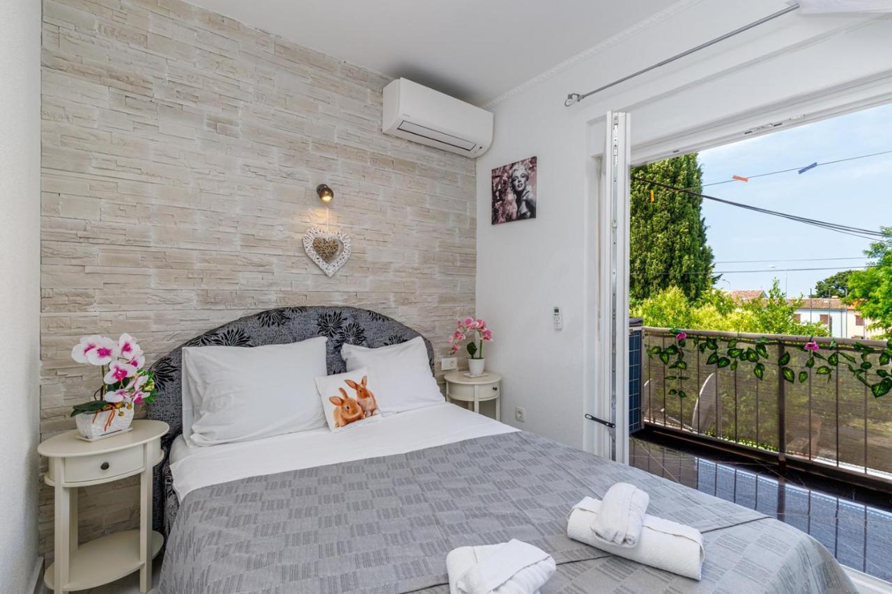 Genoa Rooms Πόρετς Εξωτερικό φωτογραφία