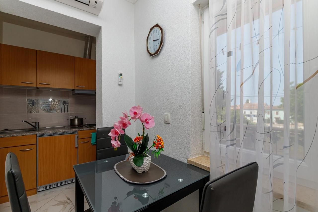 Genoa Rooms Πόρετς Εξωτερικό φωτογραφία