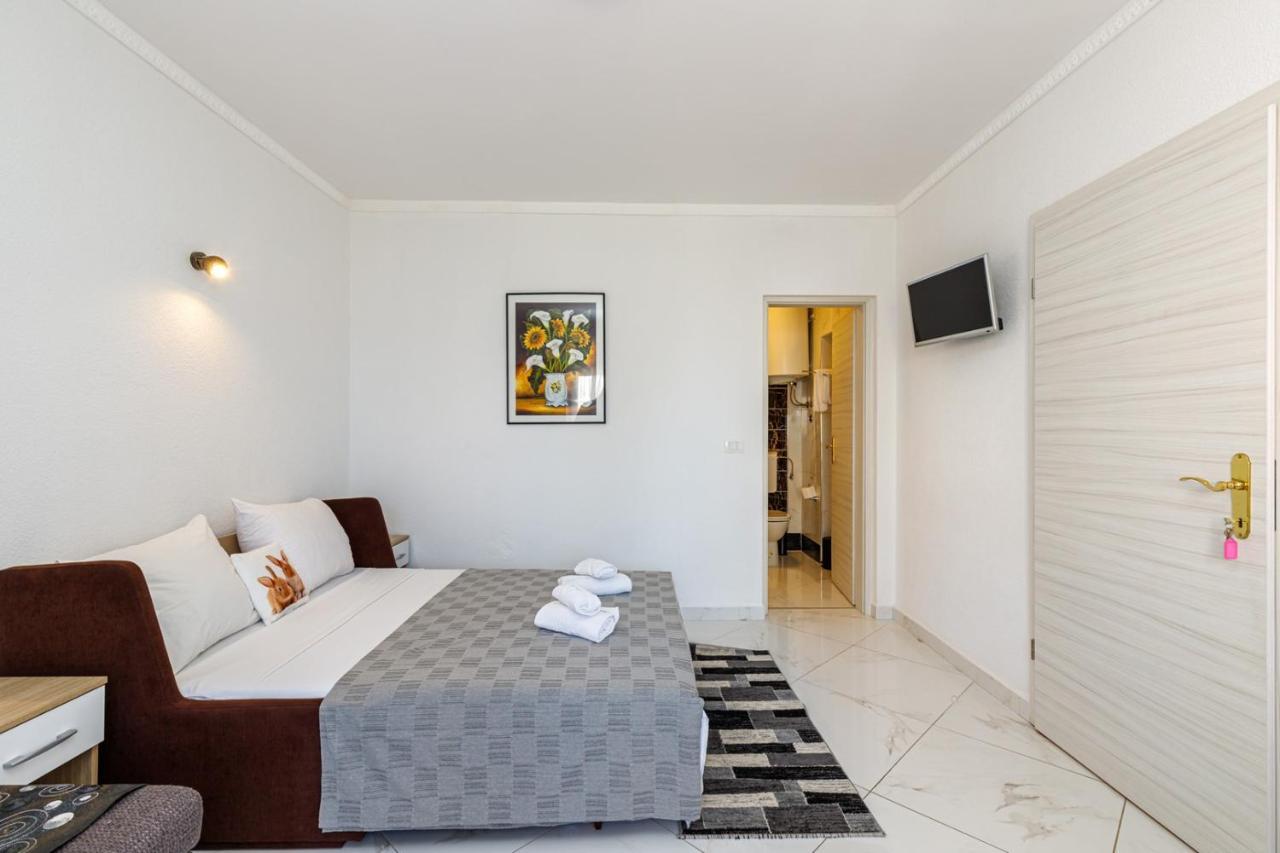 Genoa Rooms Πόρετς Εξωτερικό φωτογραφία