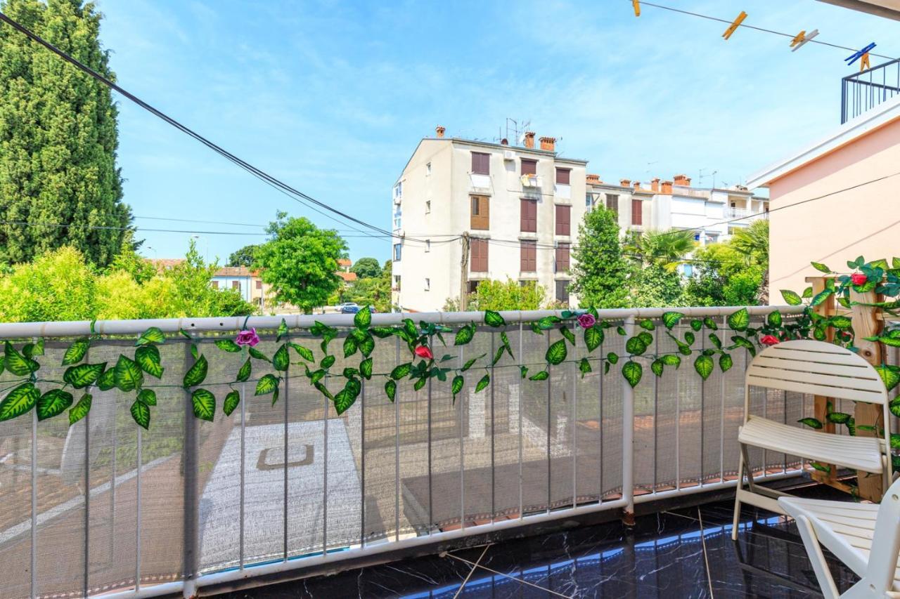Genoa Rooms Πόρετς Εξωτερικό φωτογραφία