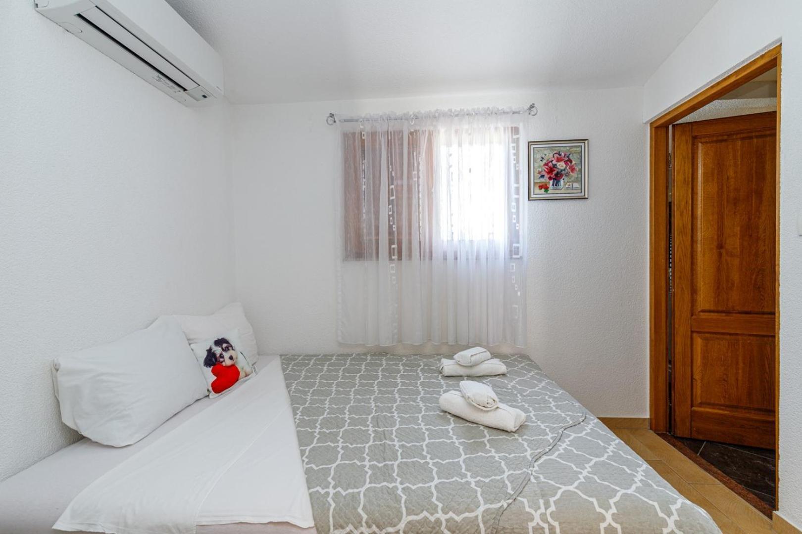Genoa Rooms Πόρετς Δωμάτιο φωτογραφία