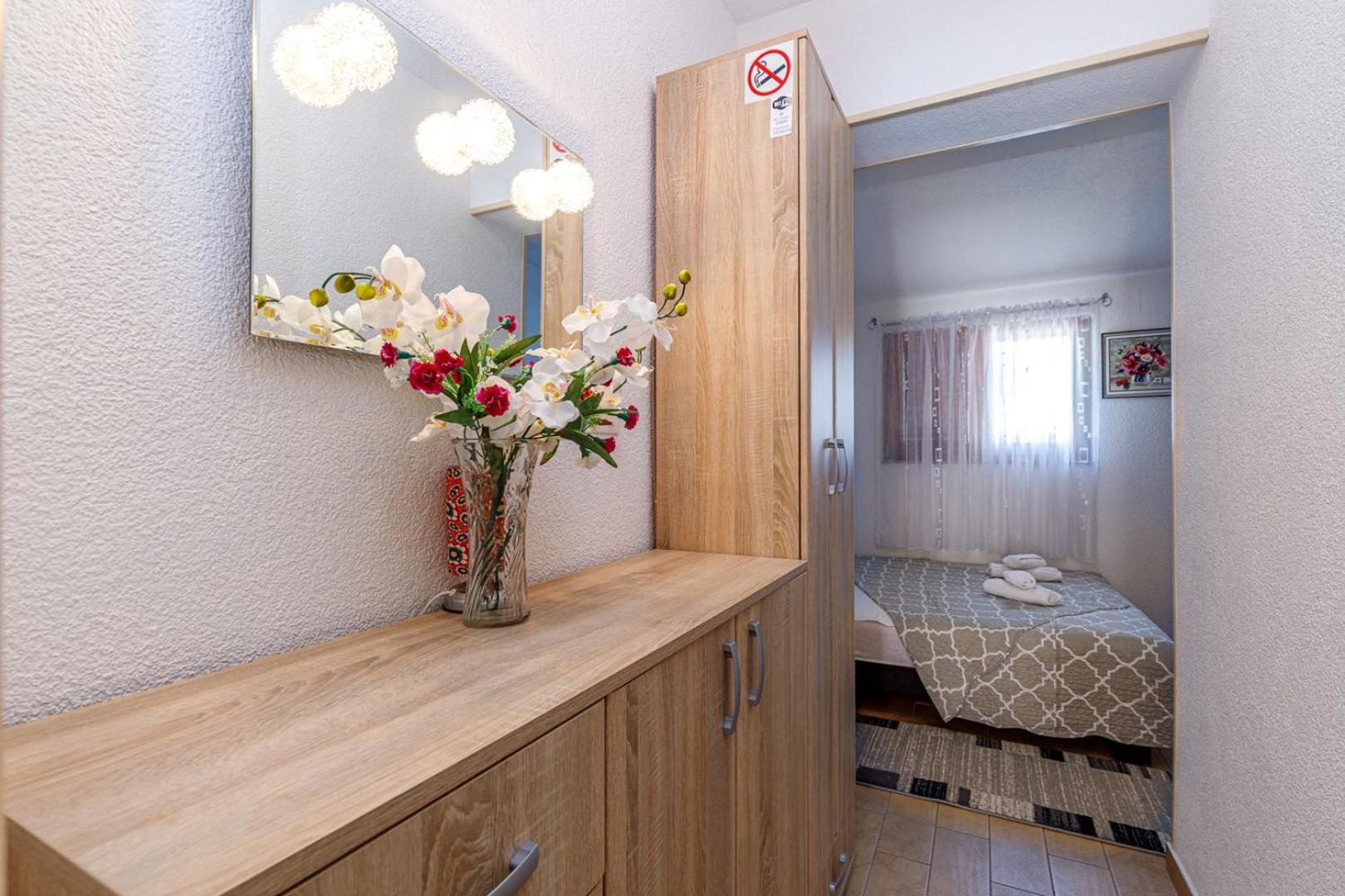 Genoa Rooms Πόρετς Δωμάτιο φωτογραφία