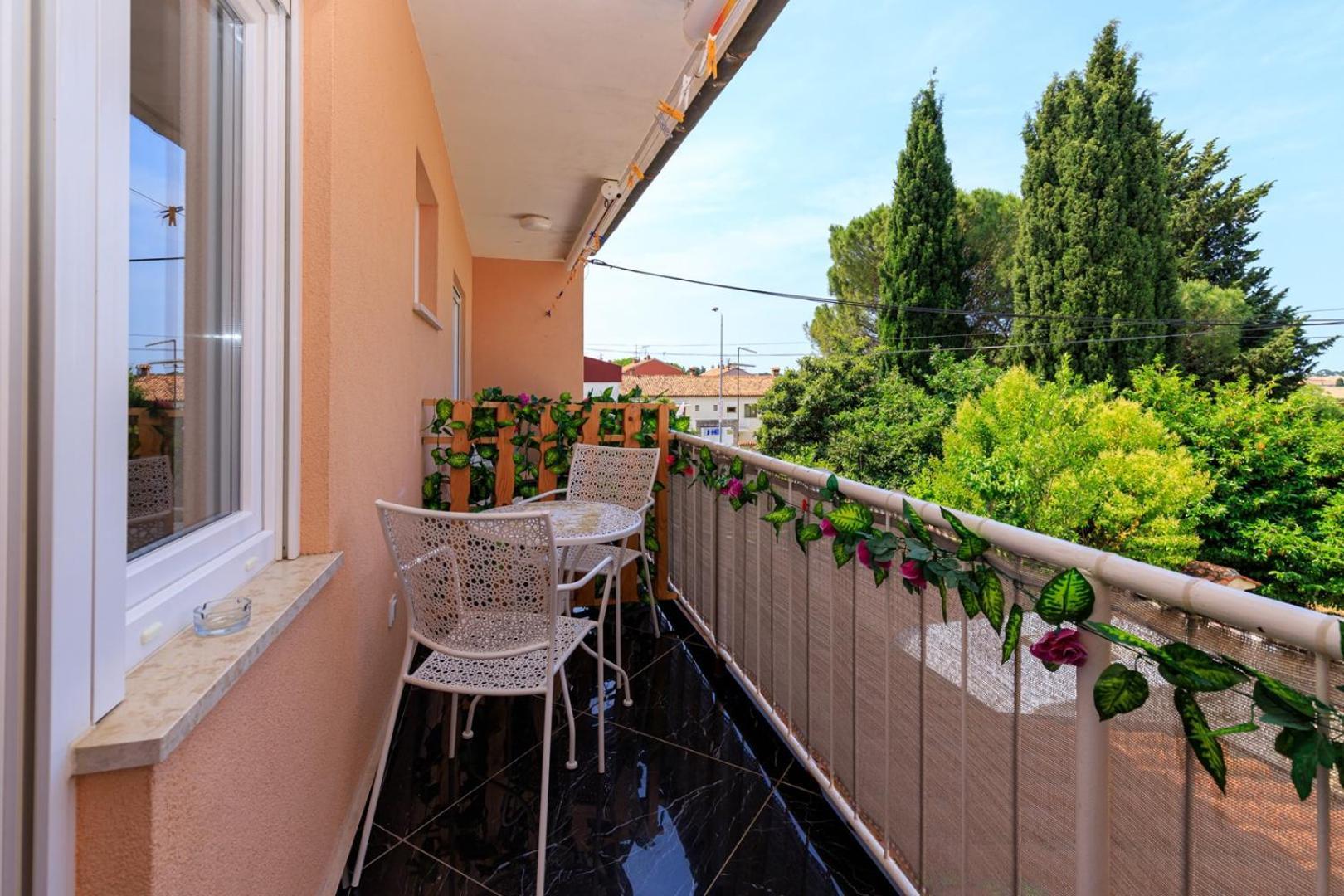 Genoa Rooms Πόρετς Δωμάτιο φωτογραφία